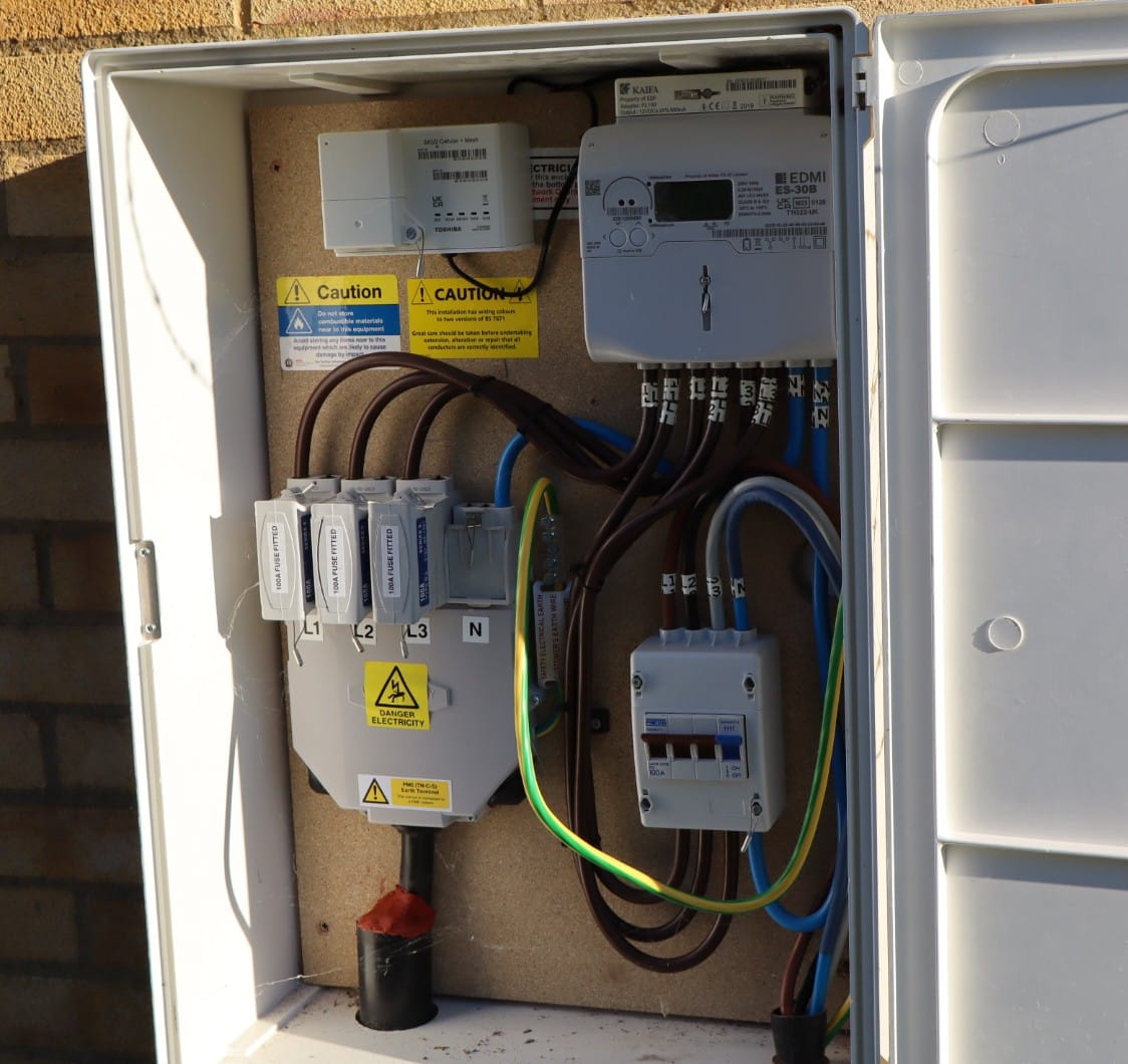 Consumer unit replacement and testing